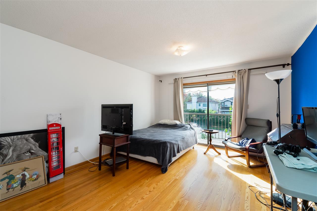 2475 E 54th Ave, Vancouver 9