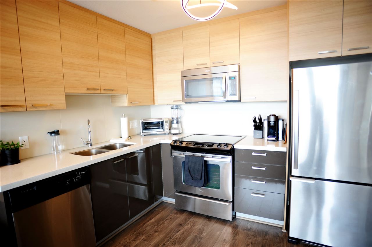 805 258 Sixth Street, New Westminster 4