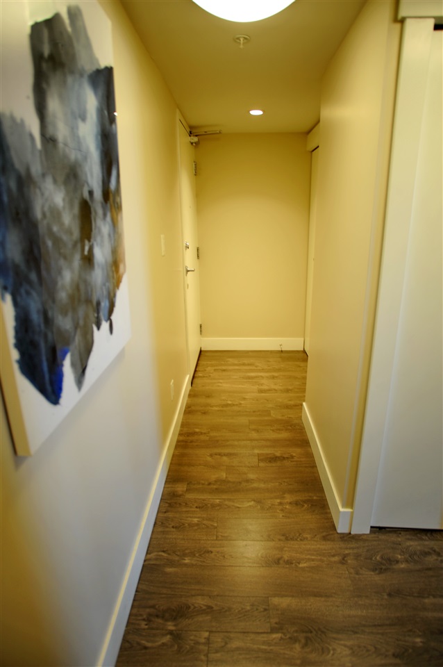 805 258 Sixth Street, New Westminster 8