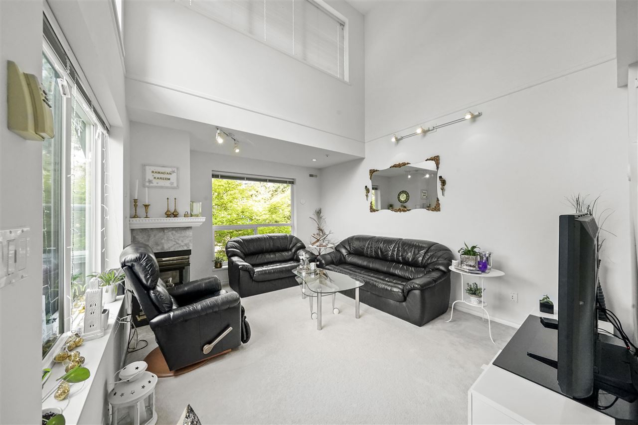 PH1 3770 Thurston Street, Burnaby South
