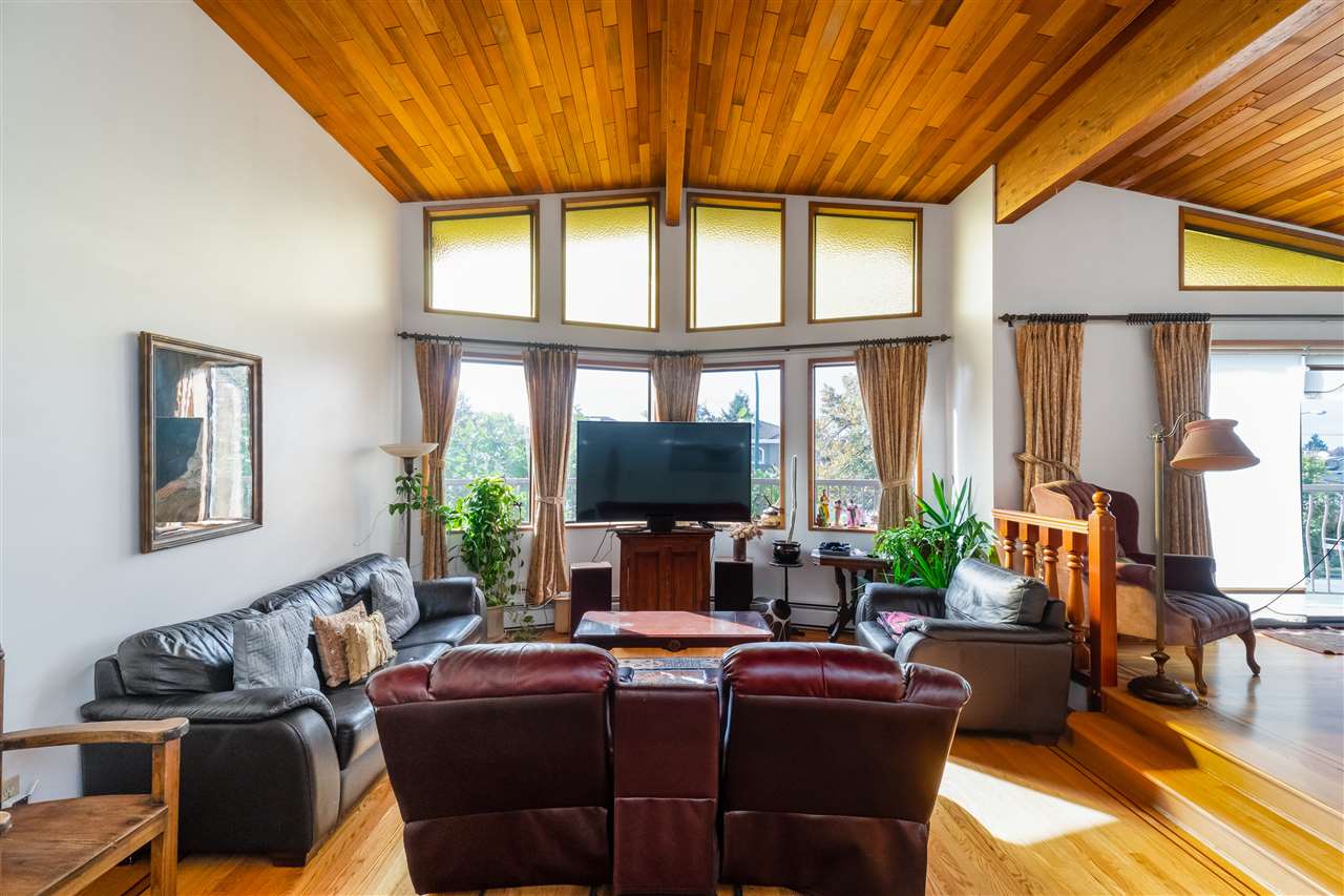 2475 E 54th Ave, Vancouver 11