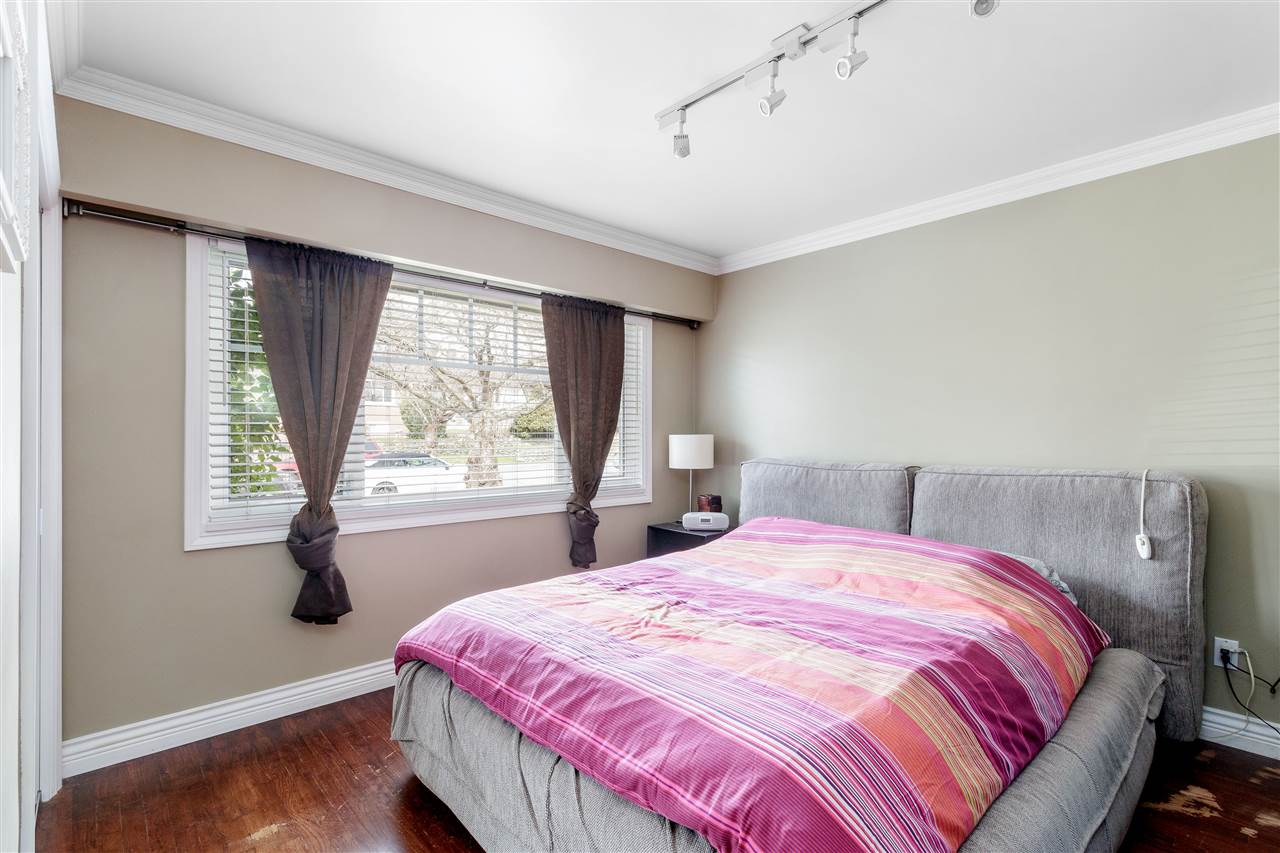4636 Alpha Dr, Burnaby 15