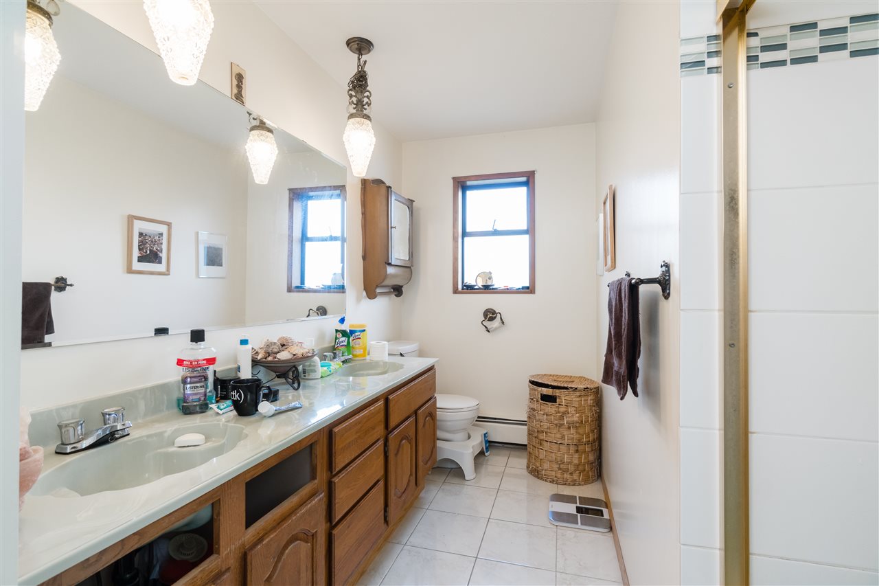 2475 E 54th Ave, Vancouver 7