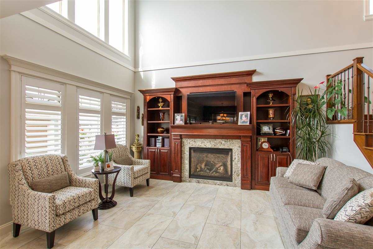 555 Carleton Ave, Burnaby 13