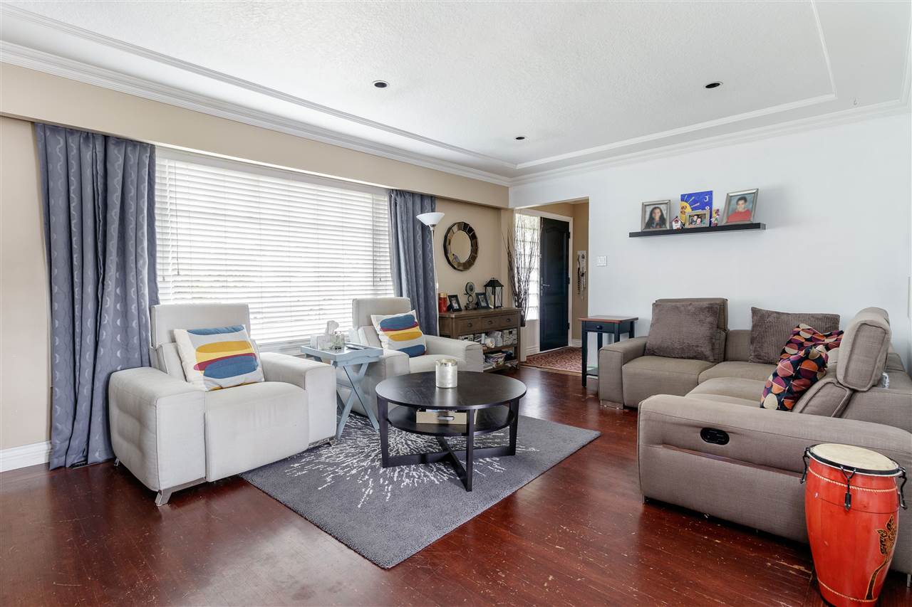 4636 Alpha Dr, Burnaby 16