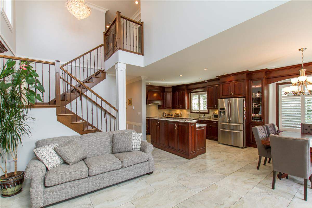 555 Carleton Ave, Burnaby 5