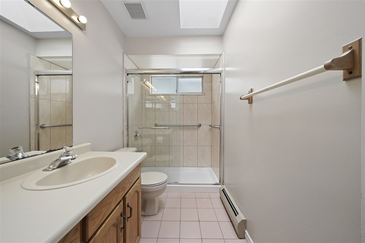 3605 E 22nd Ave, Vancouver 10