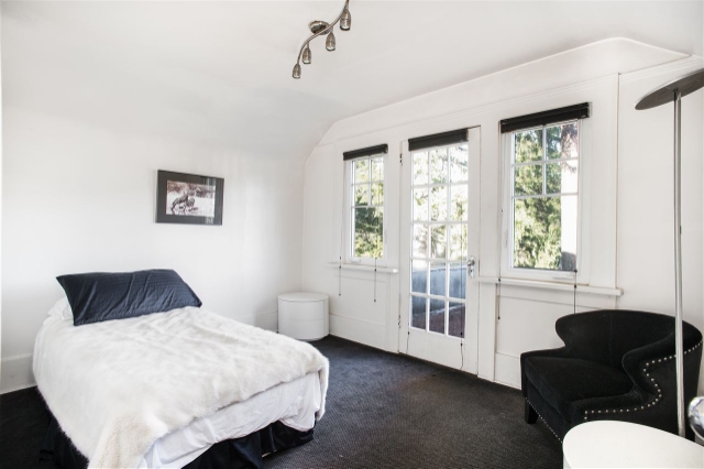 1495 W Keith Rd, Vancouver 14