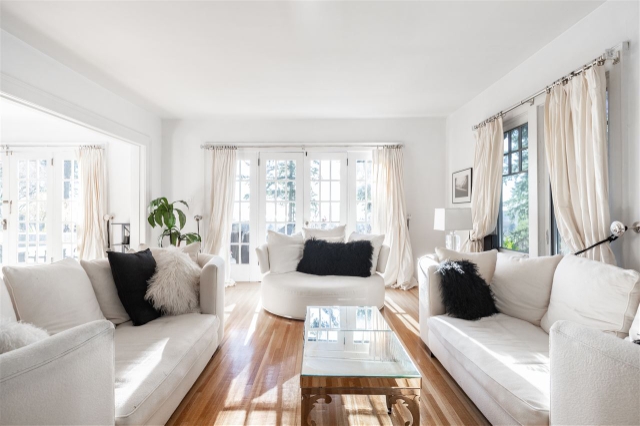 1495 W Keith Rd, Vancouver 2