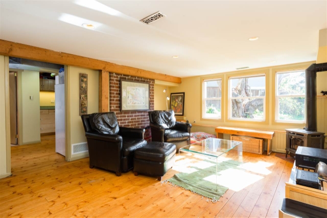 3801 Napier St, Burnaby 12