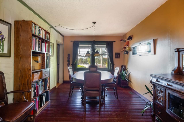 3801 Napier St, Burnaby 4
