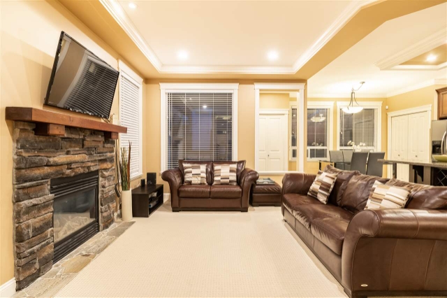 4144 Trinity St, Burnaby 10
