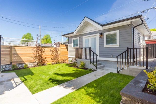 4241 Union St, Burnaby 20