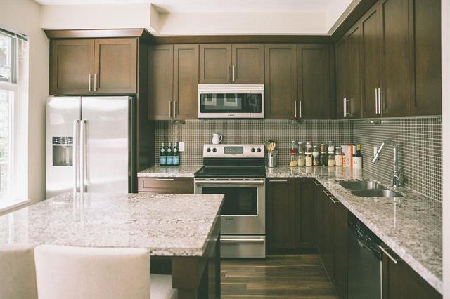 126 1480 Southview St, Coquitlam 7