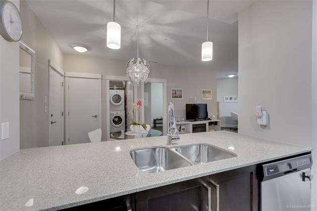 214 2495 Wilson Ave, Port Coquitlam 3
