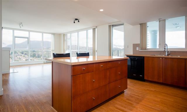 2202 4400 Buchanan St, Burnaby 9