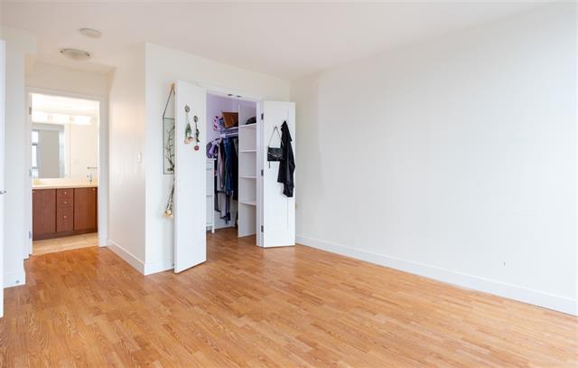 2202 4400 Buchanan St, Burnaby 12