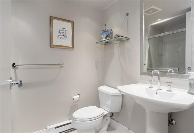 2945 Laurel St, Vancouver 5