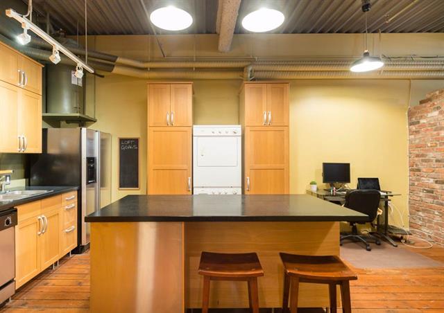 309 272 E 4th Ave, Vancouver 9