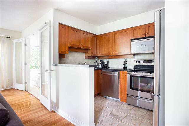 315 2628 Yew St, Vancouver 8