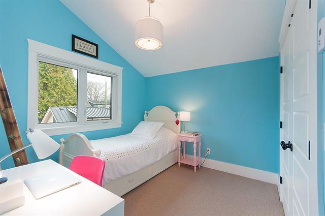 33 W 22nd Ave, Vancouver 8