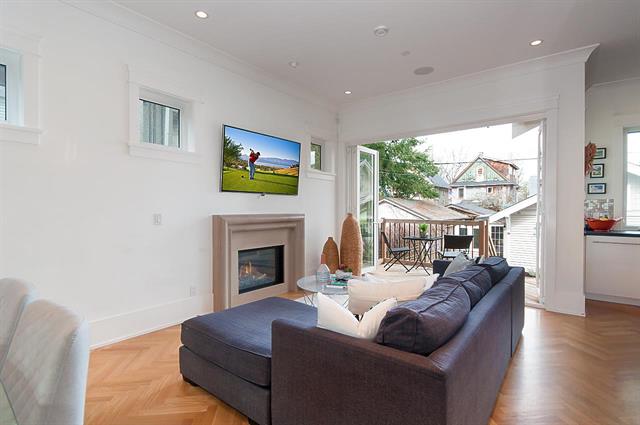 33 W 22nd Ave, Vancouver 16
