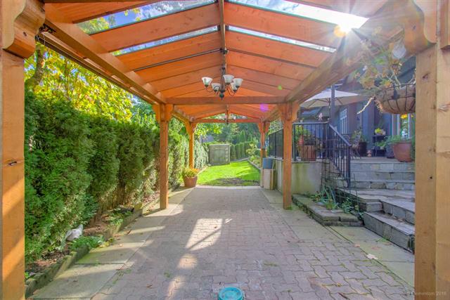 3689 Lynndale Cres, Burnaby 10
