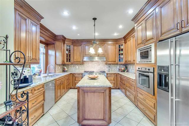 3689 Lynndale Cres, Burnaby 6