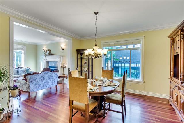 3689 Lynndale Cres, Burnaby 4