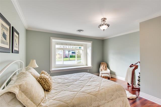 3689 Lynndale Cres, Burnaby 16