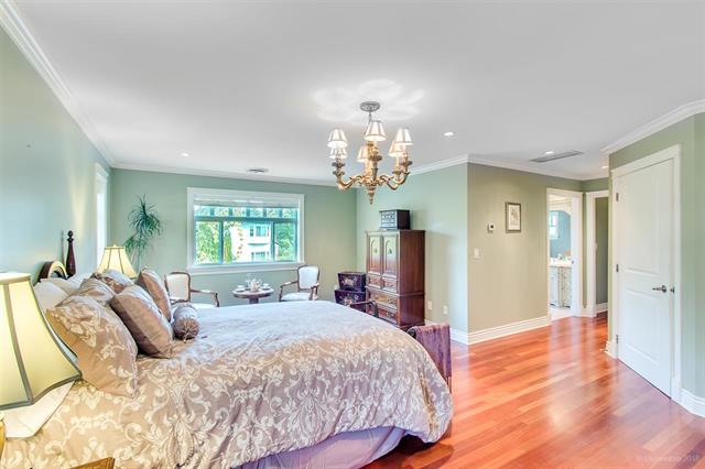 3689 Lynndale Cres, Burnaby 12