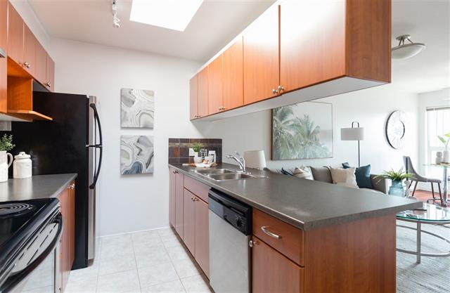 417 2891 E Hastings St, Vancouver 10