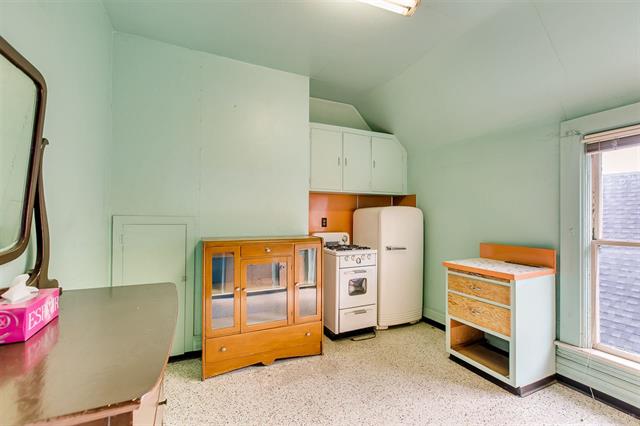 510 ST. George St, New Westminster 14