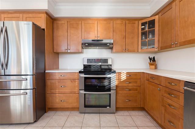 7337 Curtis St, Burnaby 6
