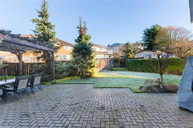 7337 Curtis St, Burnaby 17