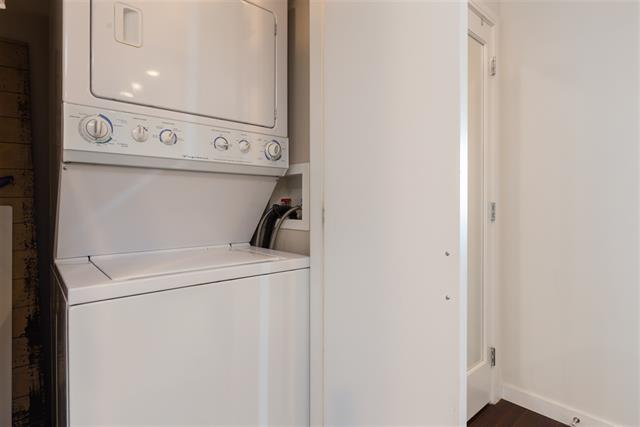 903 4400 Buchanan St, Burnaby 11