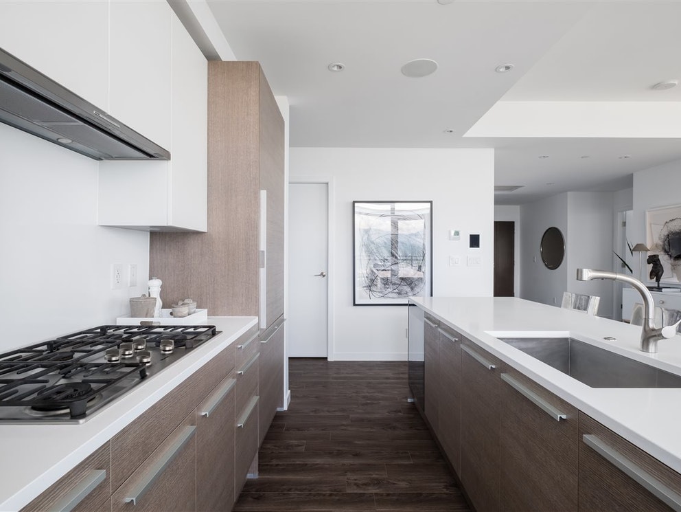 4802 4485 Skyline Dr, Burnaby 9