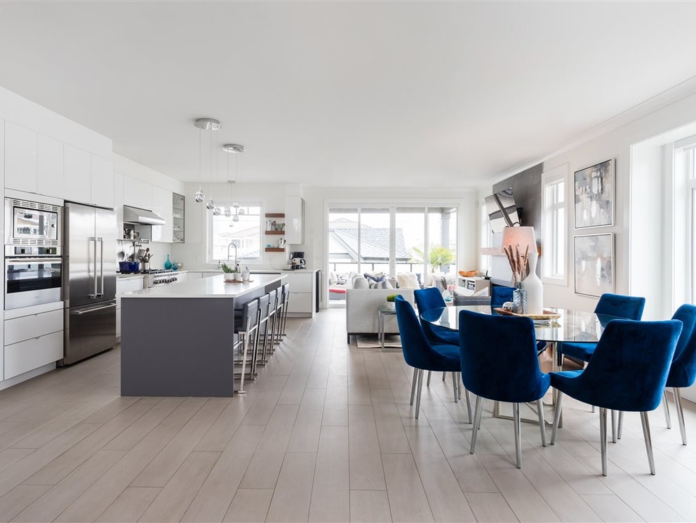 588 Madison Ave, Burnaby 2