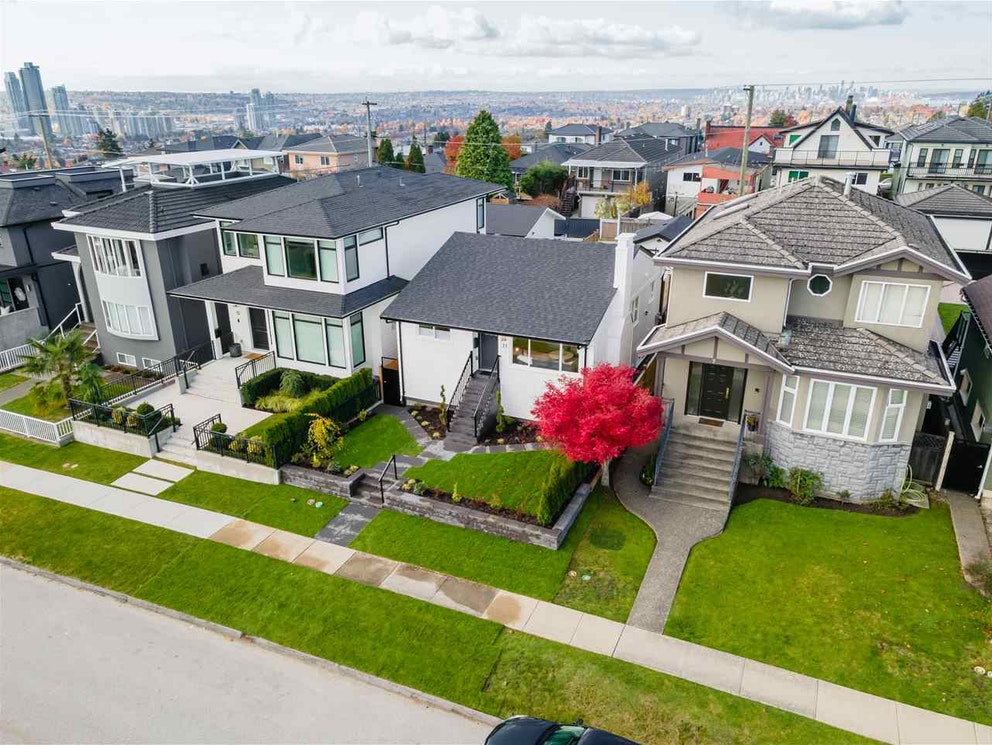 11 Howard Ave, Burnaby 28