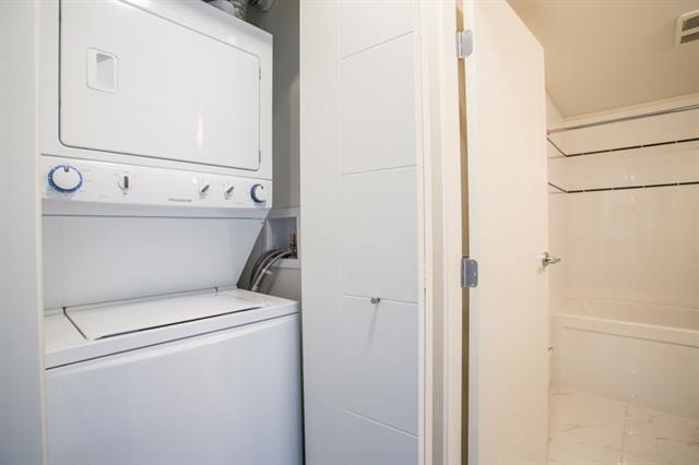 212 2525 Clarke St, Port Moody 14