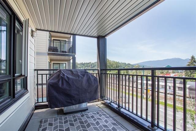 212 2525 Clarke St, Port Moody 6