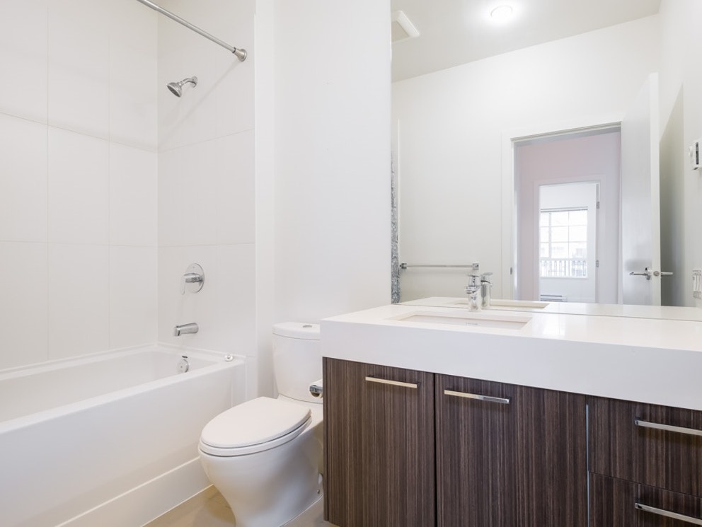 412 545 Foster Ave, Coquitlam 12