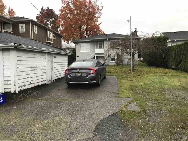 4446 Parker St, Burnaby 3