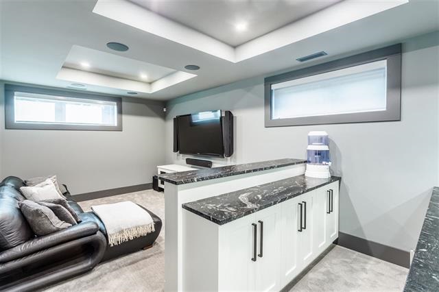 4207 Graveley St, Burnaby 20