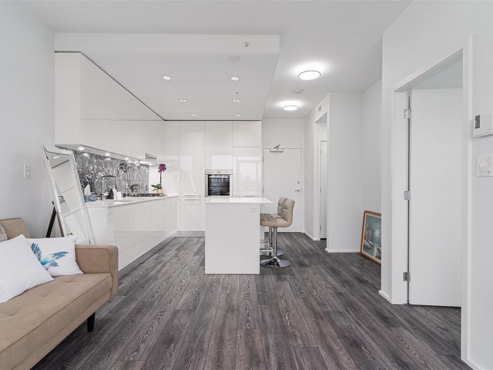 2303 1955 Alpha Way, Burnaby 2