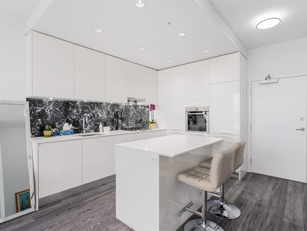 2303 1955 Alpha Way, Burnaby 11