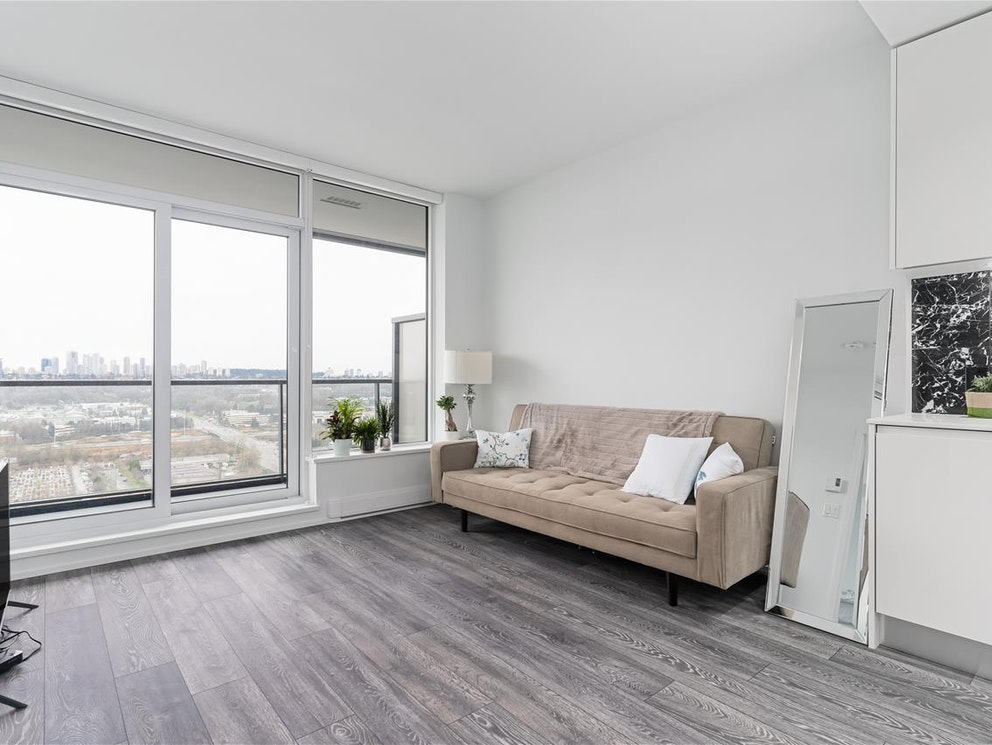2303 1955 Alpha Way, Burnaby 3