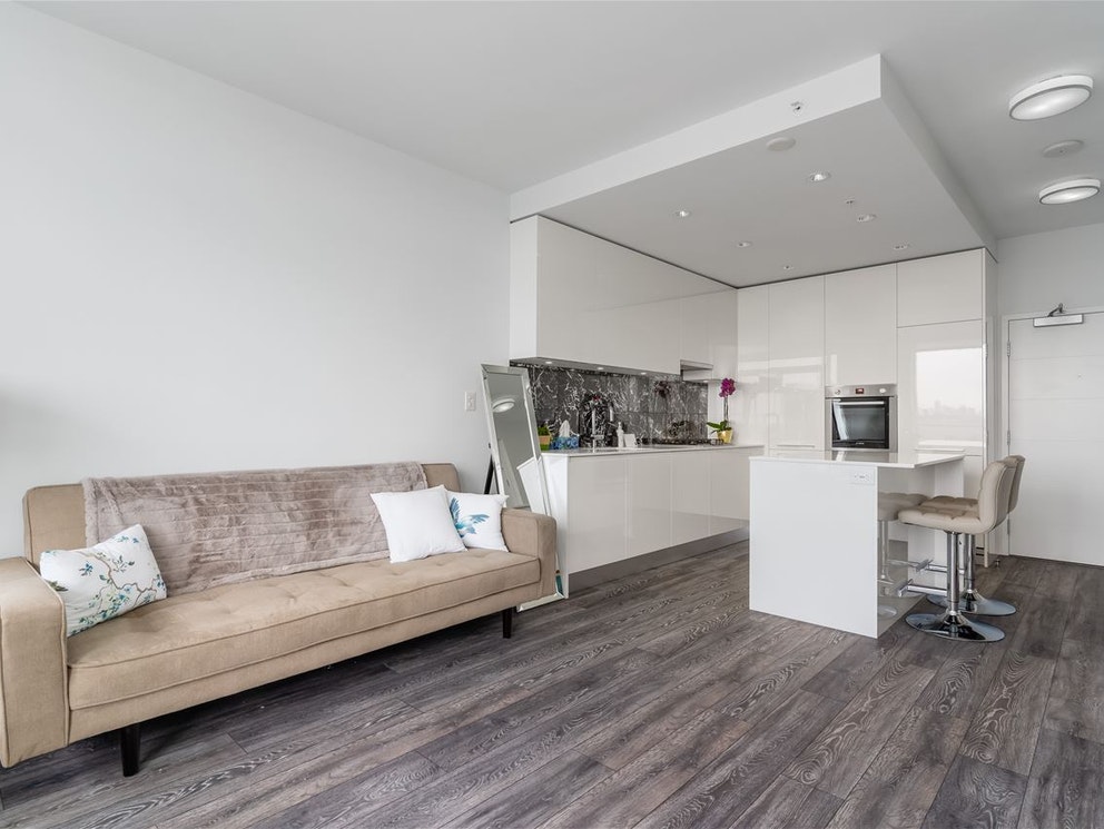 2303 1955 Alpha Way, Burnaby 8