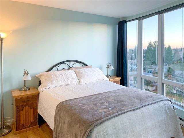 704 14820 104 Avenue, North Surrey 15