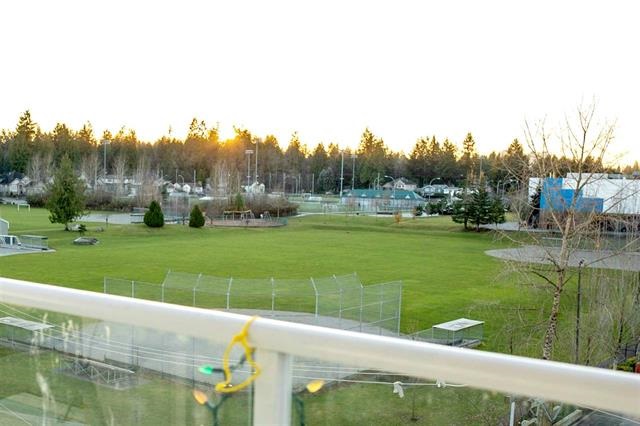 704 14820 104 Avenue, North Surrey 18